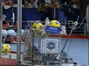 Team 191 extends upwards and scores [5]