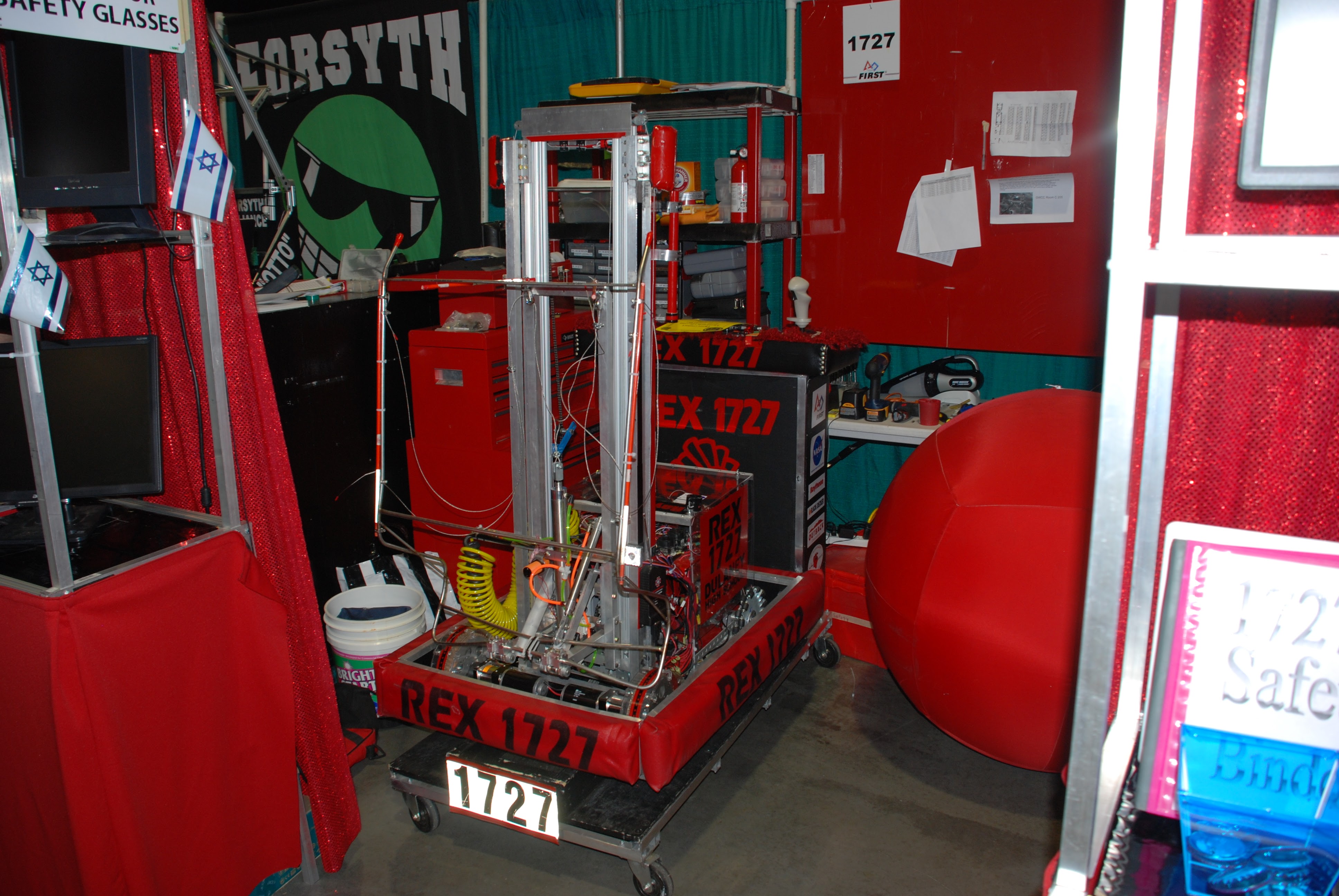 main image