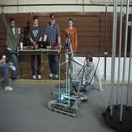 2001 frc48 robot // 640x480 // 64KB