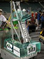 2005 2005cmp frc503 robot // 450x600 // 66KB