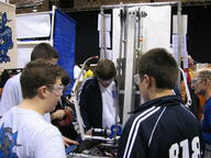 2008 2008dt frc818 pit team // 2816x2112 // 1.8MB