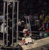 2001 2001mi1 frc470 match robot // 250x258 // 17KB