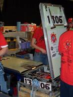 2007 2007wi frc1306 pit robot // 604x800 // 55KB