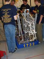 2007 2007wi frc1732 pit robot // 604x800 // 64KB