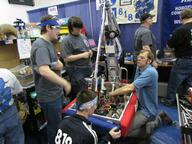 2011 2011ww frc818 pit robot team // 1024x768 // 132KB