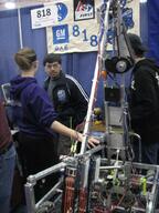 2011 2011ww frc818 pit robot // 768x1024 // 127KB