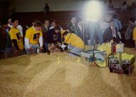 1992 1992chicken 1992cmp frc-115 frc-5 match robot // 1445x1029 // 176KB