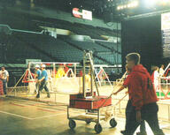 2005 frc141 robot // 504x402 // 54KB