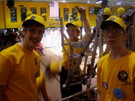 2005 frc33 robot team // 1984x1488 // 600KB