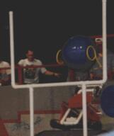 1995 1995cmp frc191 match robot // 173x206 // 15KB