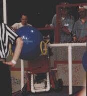 1995 1995cmp frc191 match robot // 196x218 // 24KB