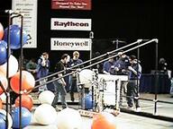 1998 1998nj frc122 match robot // 320x240 // 21KB