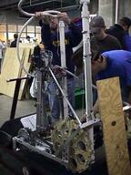 1999 1999pa frc176 pit robot // 400x533 // 42KB