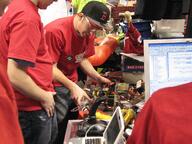 2011 2011nh frc241 pit robot team // 800x600 // 90KB