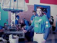 1999 1999ne frc236 pit robot team // 300x225 // 22KB