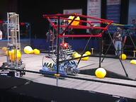 2000 frc211 pit robot // 640x480 // 59KB