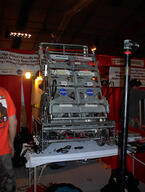 2000 frc21 pit robot // 872x1152 // 235KB