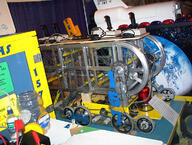 2000 frc157 pit robot // 1152x872 // 232KB