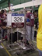 2000 frc326 pit robot // 480x640 // 43KB