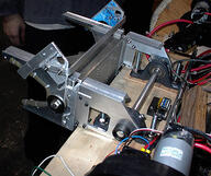 2001 frc121 robot // 415x349 // 51KB