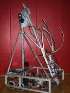 2001 frc329 robot // 480x640 // 168KB