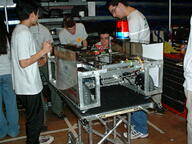 2002 frc8 pit robot // 640x480 // 155KB