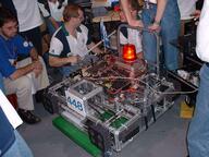 2002 frc448 pit robot // 1600x1200 // 243KB