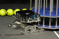 2002 frc528 match robot // 600x400 // 94KB