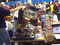 2002 frc562 pit robot // 640x480 // 79KB
