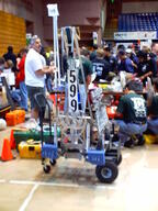 2002 frc599 pit robot // 480x640 // 55KB