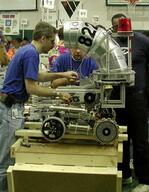 2002 frc822 robot team // 612x790 // 78KB