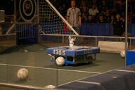 2010 2010wat frc1305 match robot // 640x426 // 51KB