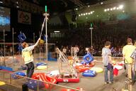2011 2011wat frc1075 frc2702 match robot // 800x532 // 111KB
