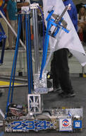 2005 frc234 match robot // 220x345 // 26KB