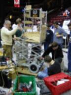 2002 2002on pit robot // 100x133 // 13KB