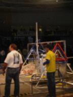 2005 2005roc match robot // 100x133 // 11KB