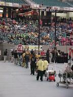 2004 2004cmp crowd robot team // 480x640 // 101KB