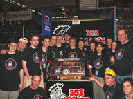 2002 award frc353 pit robot team // 300x225 // 33KB