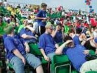 2002 2002cmp crowd frc84 team // 148x111 // 6.7KB