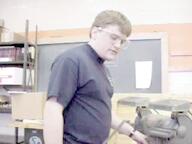2001 build frc84 team video // 320x240, 15.8s // 1003KB