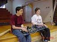 2002 frc84 team // 149x112 // 4.1KB