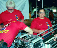 2002 2002tx frc34 pit robot team // 478x406 // 209KB