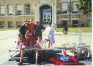1999 frc131 robot team // 161x114 // 11KB