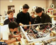 2002 build frc449 robot team // 480x384 // 75KB