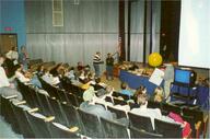 2001 frc140 team // 600x398 // 33KB