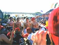 1998 1998cmp crowd // 393x298 // 30KB