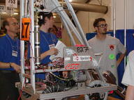2004 2004sac frc827 pit robot team // 640x480 // 71KB