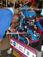 2004 2004sac frc254 pit robot // 480x640 // 60KB