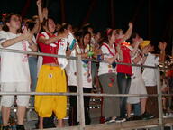 2004 2004sac crowd // 640x480 // 67KB