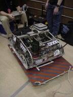2001 2001ny2 frc501 pit robot // 150x200 // 9.4KB